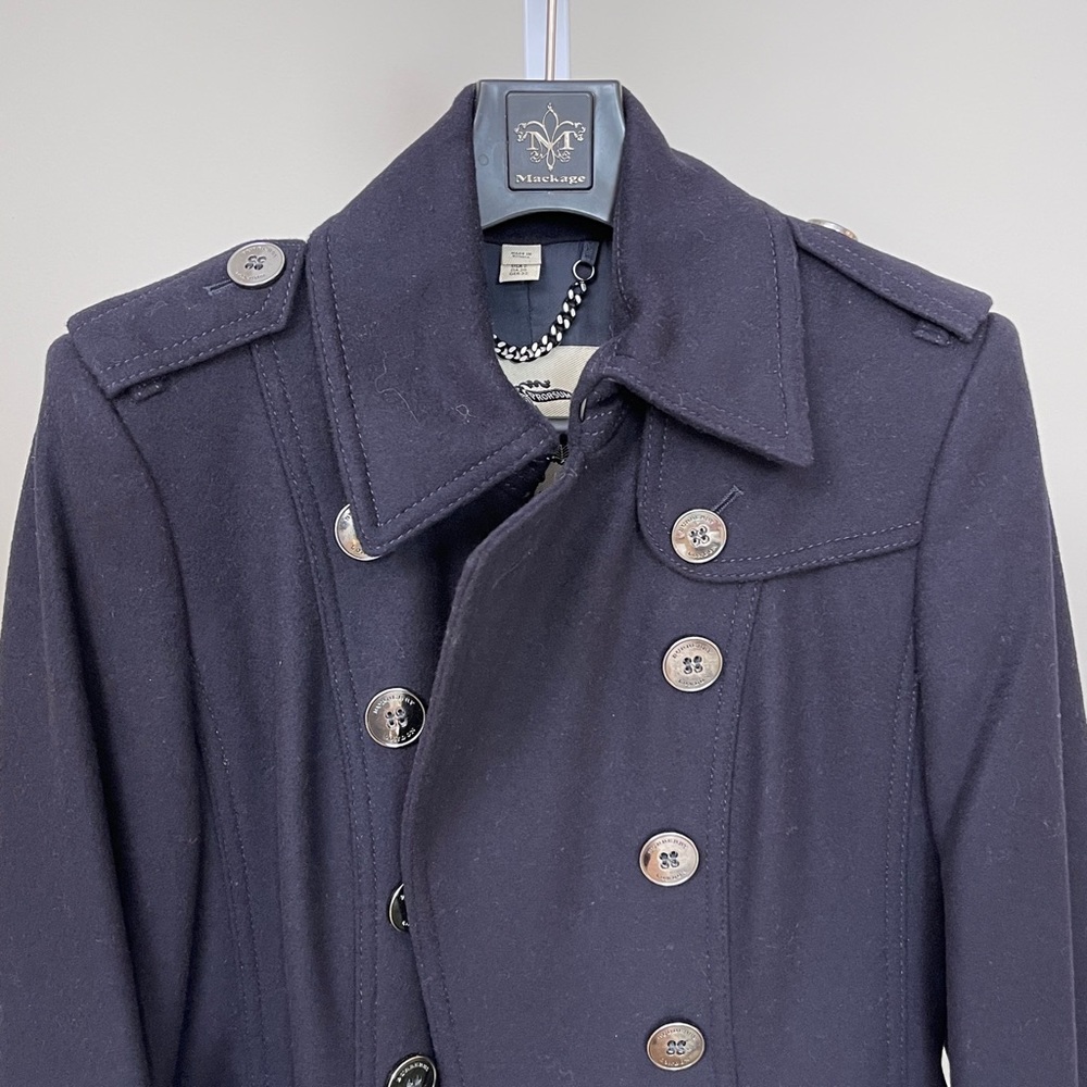 Burberry jacket - Picture 4 of 8